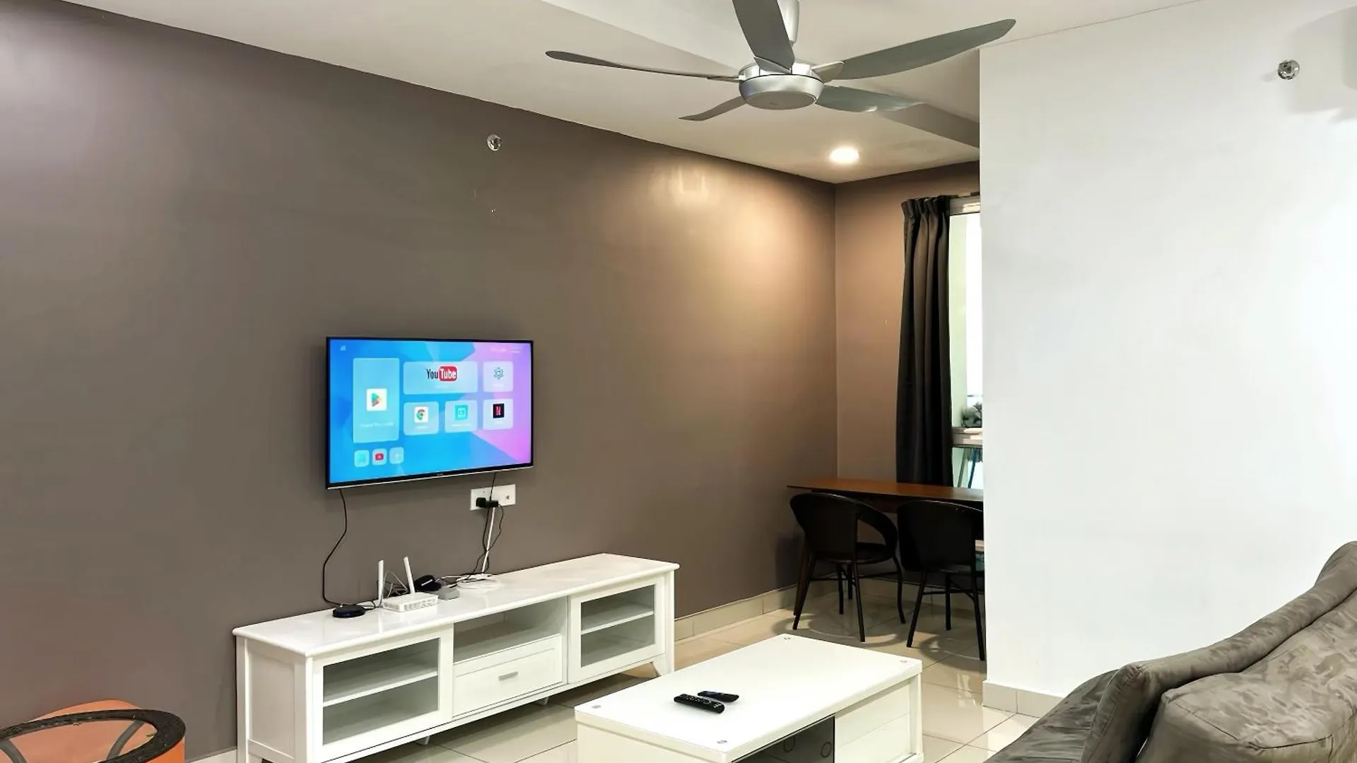 Leisure 1Bedroom Balcony Suites Gurney Джорджтаун