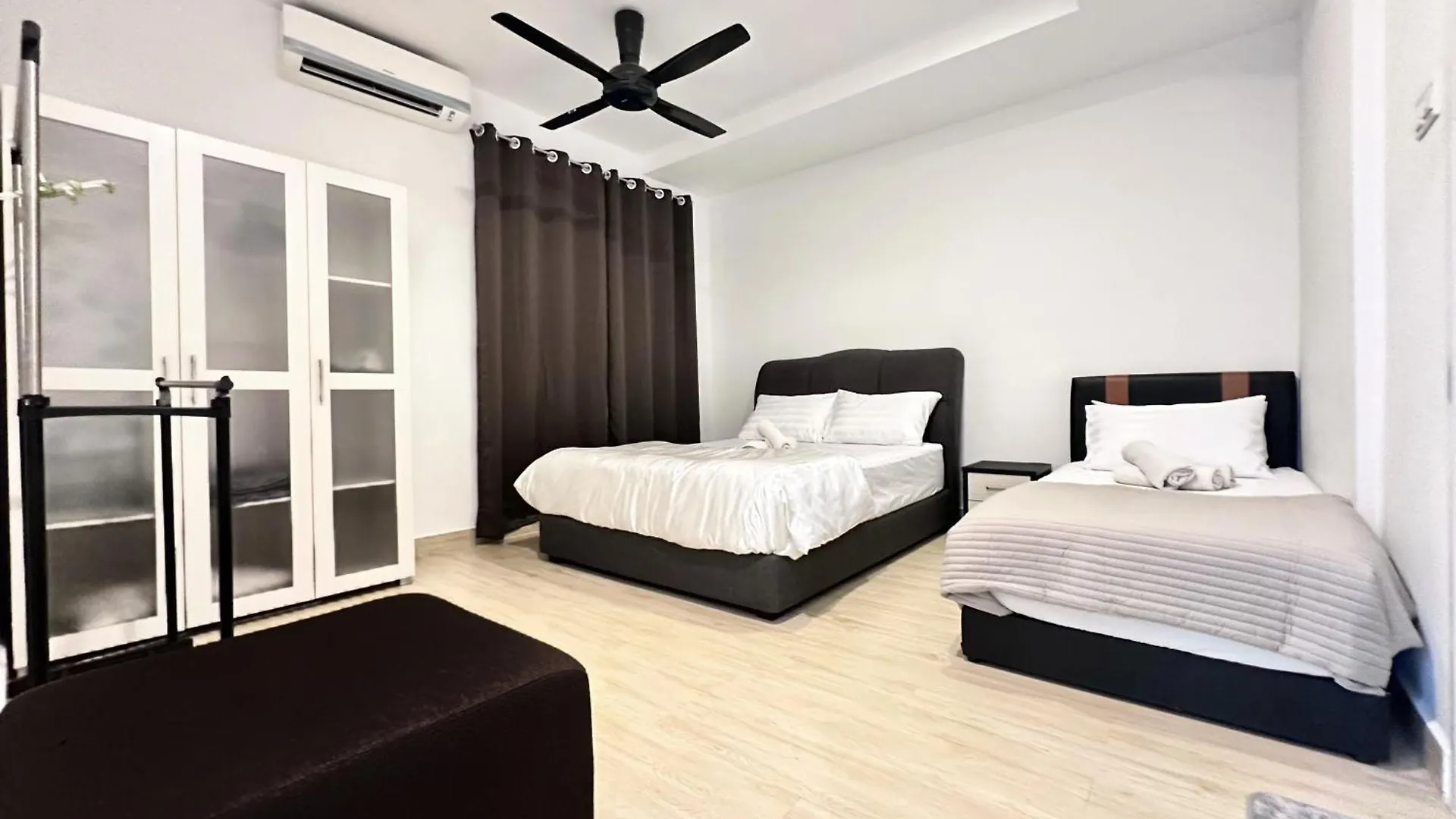 Апартаменты Leisure 1Bedroom Balcony Suites Gurney Джорджтаун