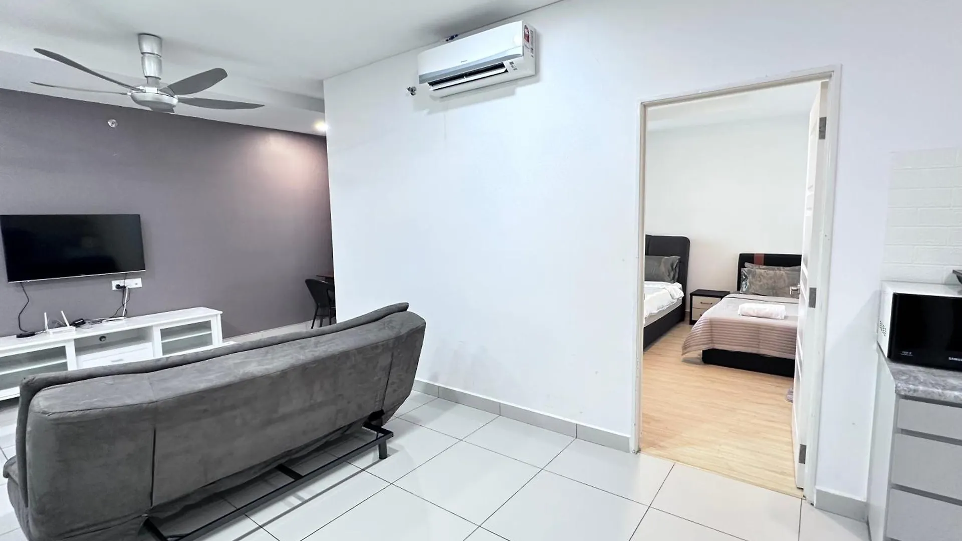 Leisure 1Bedroom Balcony Suites Gurney Джорджтаун Апартаменты